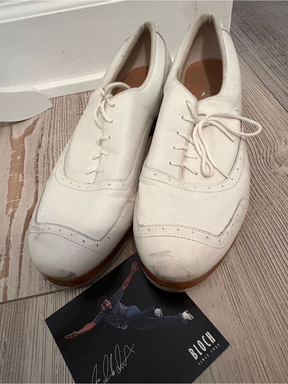Bloch White Lace-Up Tap Shoes Jason Samuel Smith